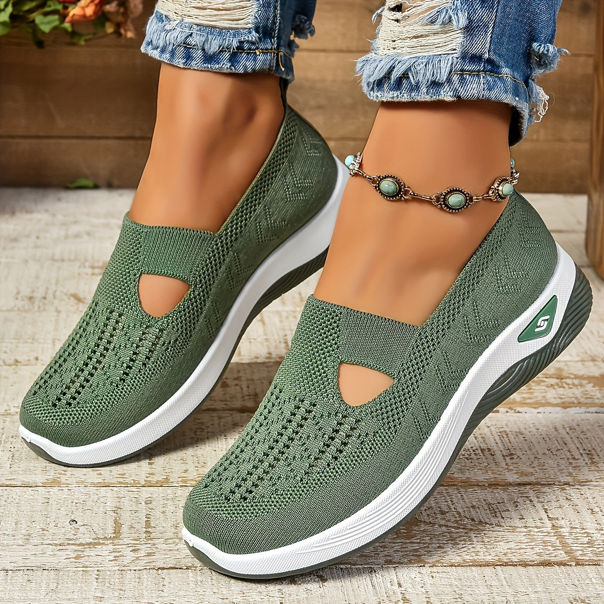 Ava – Extra-Space Support Shoes