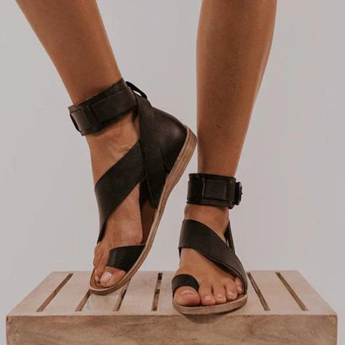Unst | Gladiator Toe Ring Sandals