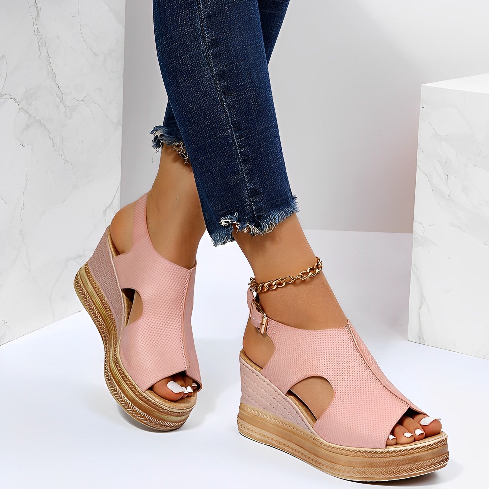 Keiss | Platform Wedge Sandals